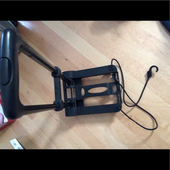 Carrier rack💁🏼♂️ adjustability - Picture 3 of 4